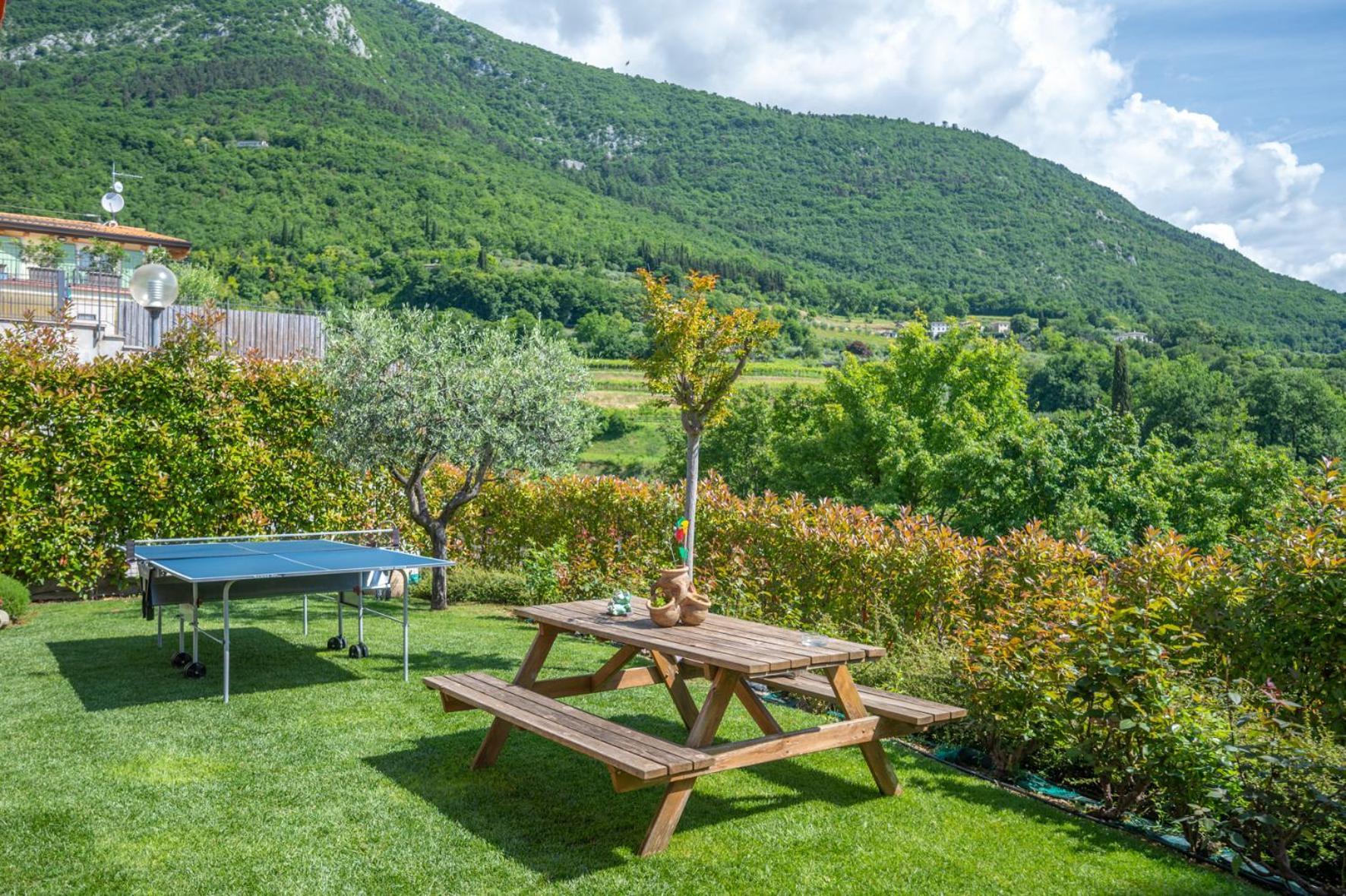 Bellavista Bed & Breakfast Каприно Веронезе Екстериор снимка